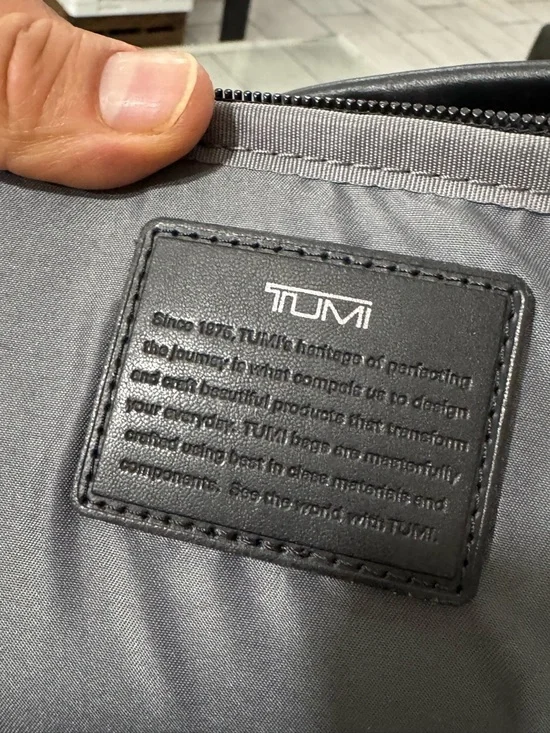 TUMI Parrish back pack. Unisex - Picture 9 of 10